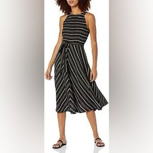 Tommy Hilfiger Black and White Tie Front Halter Dress, size 10